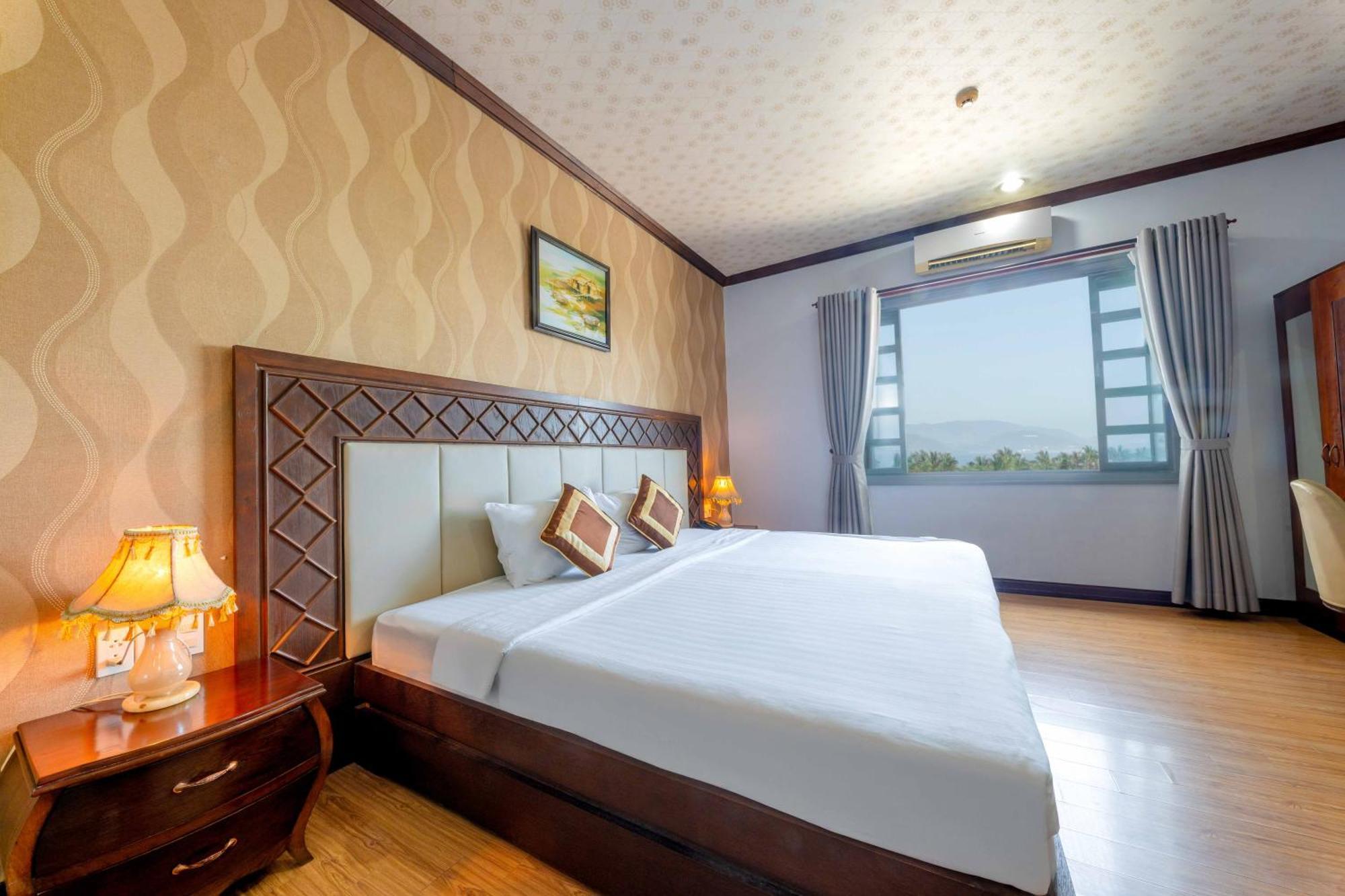 Rembrandt Hotel Нячанг Екстер'єр фото