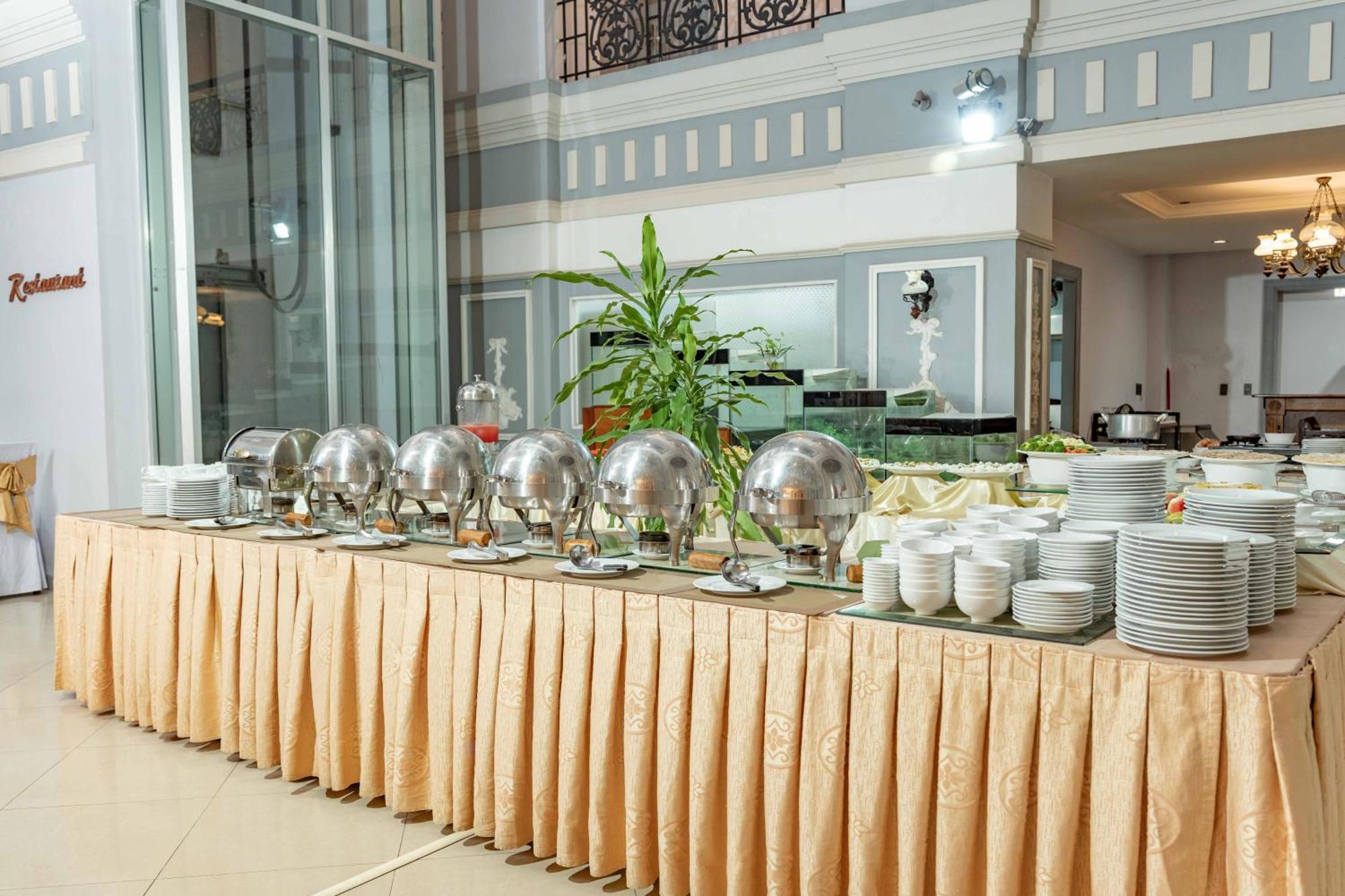Rembrandt Hotel Нячанг Екстер'єр фото