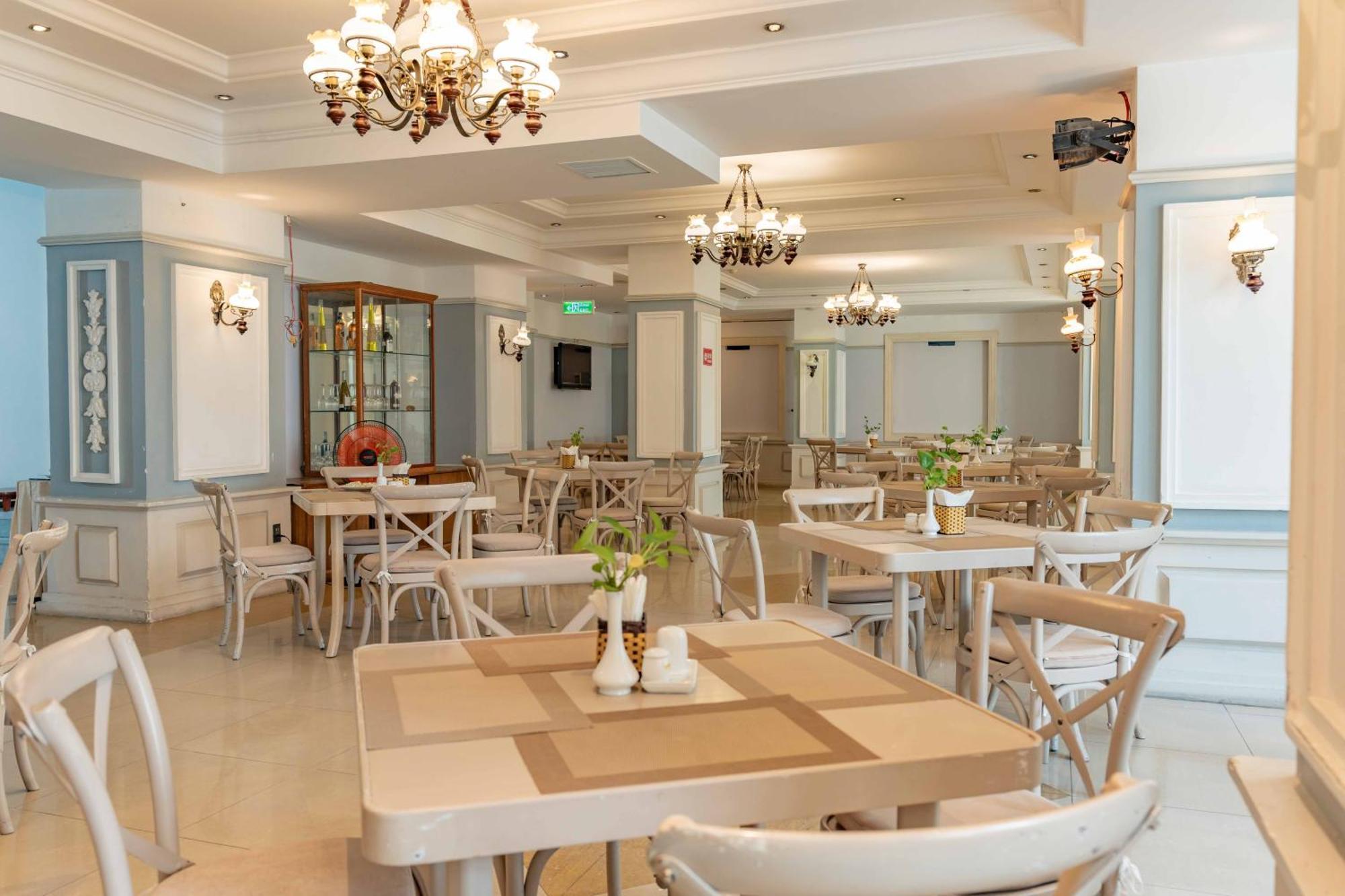 Rembrandt Hotel Нячанг Екстер'єр фото