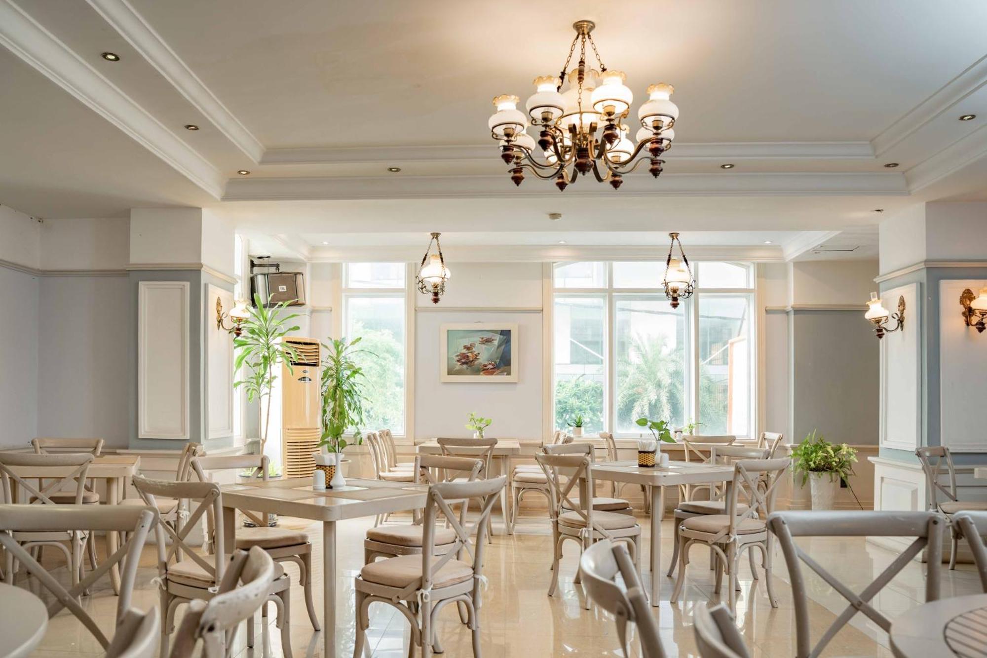 Rembrandt Hotel Нячанг Екстер'єр фото